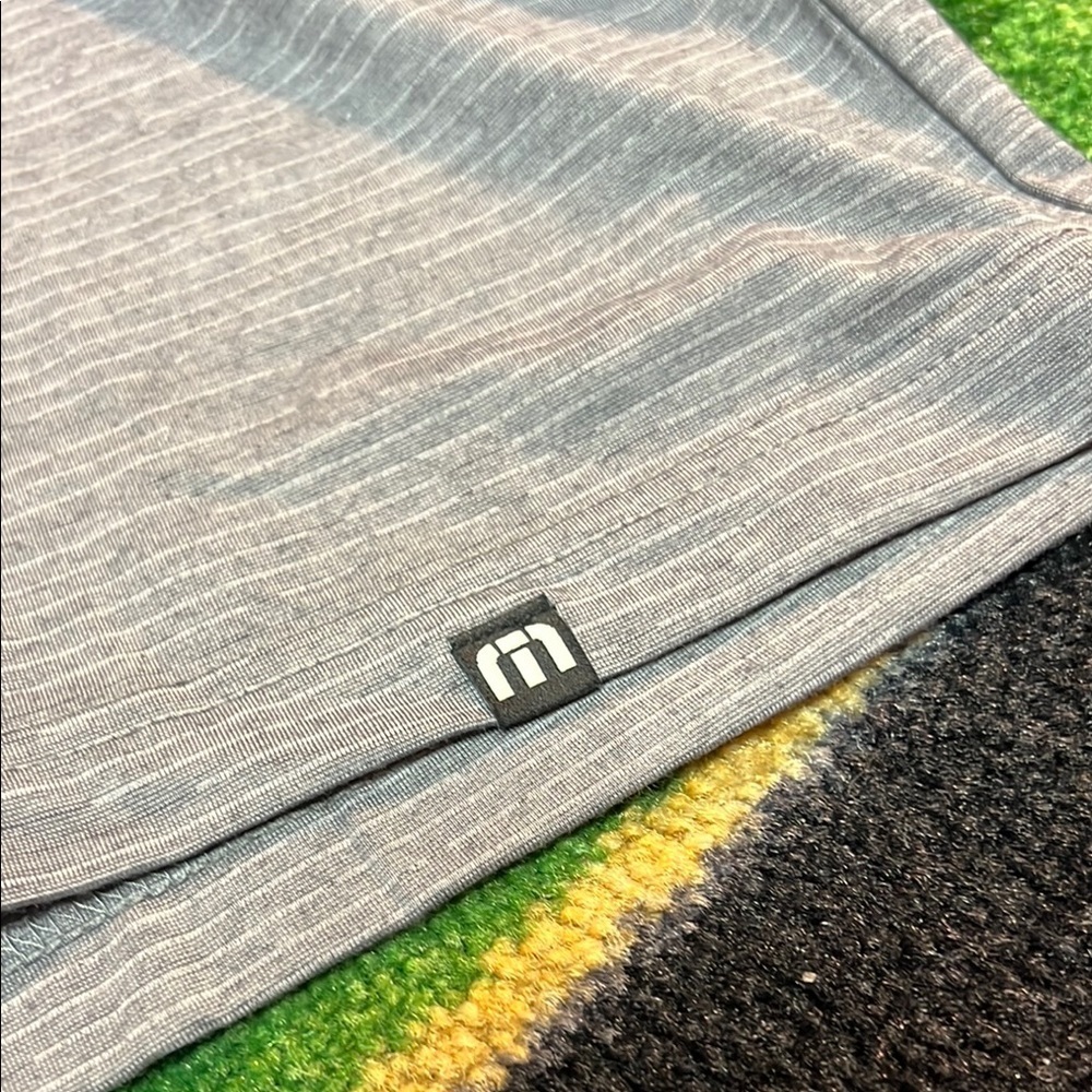 Travis Mathew Crestview 1/4 Zip Pullover Men’s L Gray Polyester NEW - Picture 2 of 5